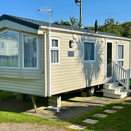 Roselands Caravan Park, Nr Lands End, Cornwall Сент-Джаст Екстер'єр фото