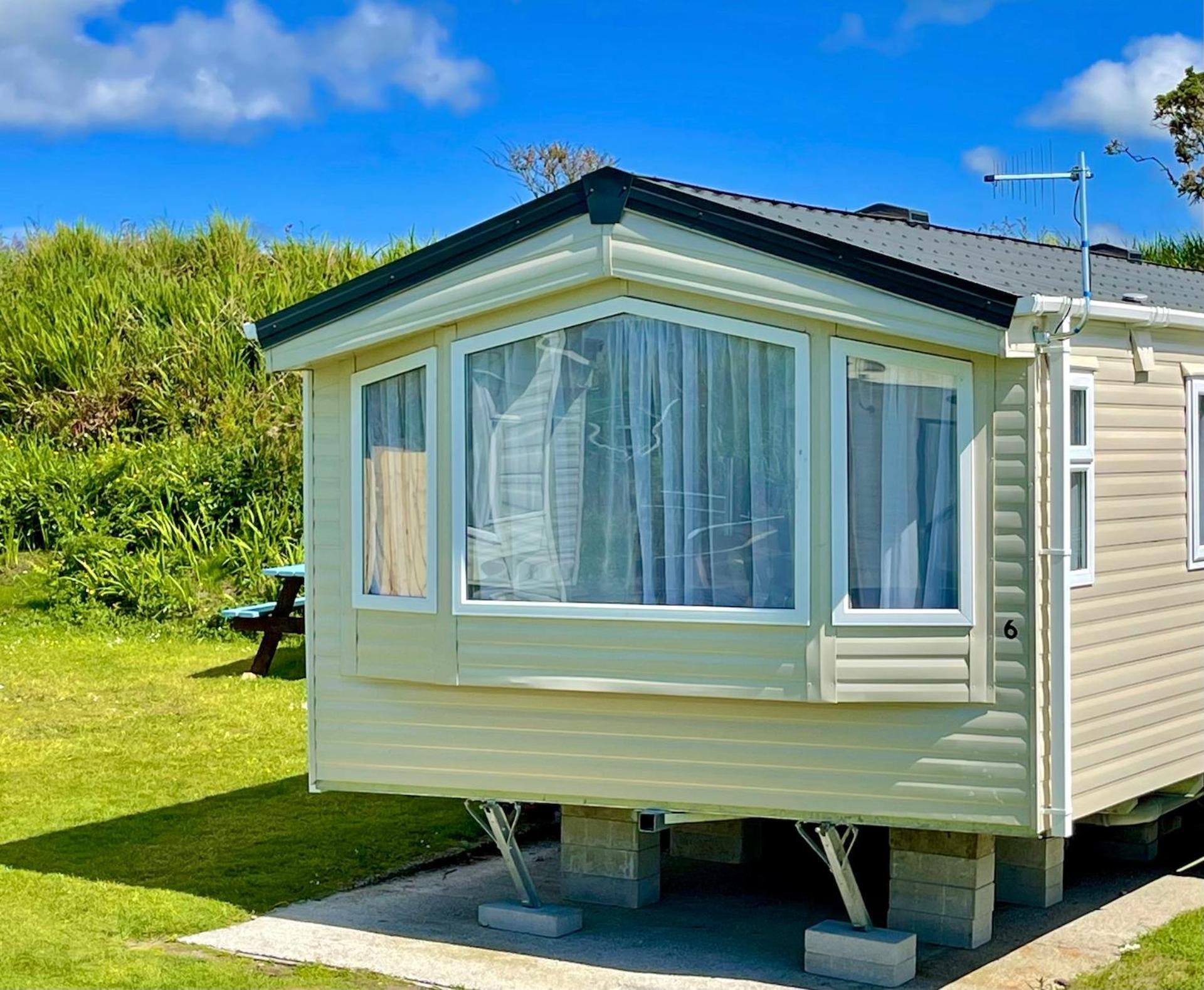 Roselands Caravan Park, Nr Lands End, Cornwall Сент-Джаст Екстер'єр фото