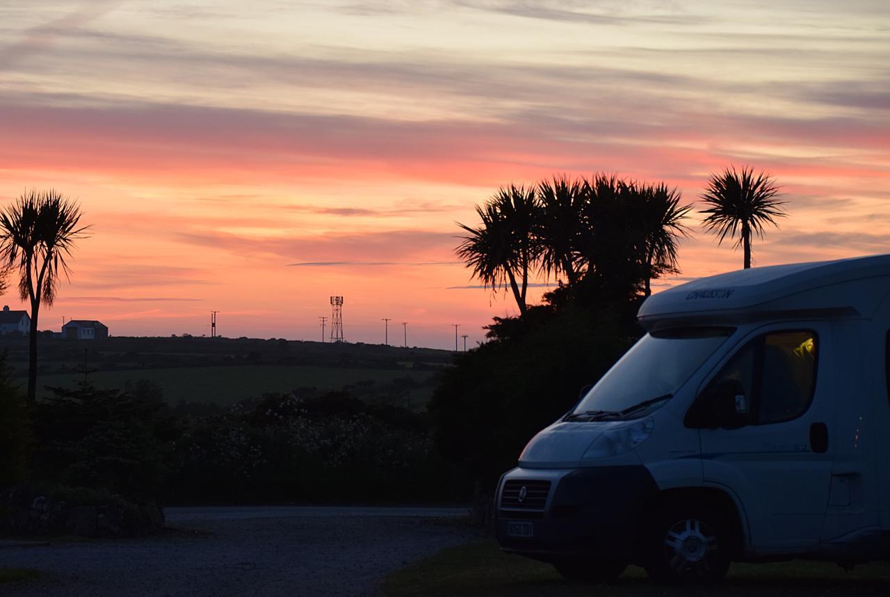 Roselands Caravan Park, Nr Lands End, Cornwall Сент-Джаст Екстер'єр фото